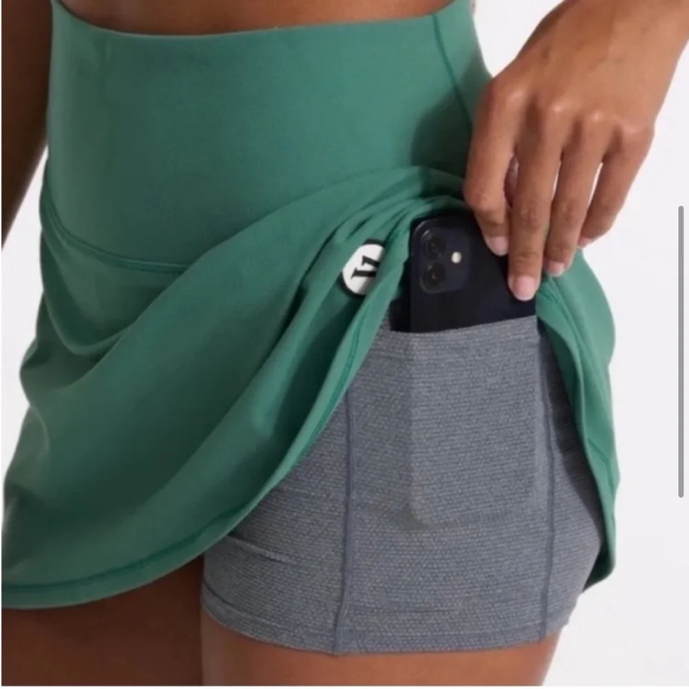 Vuori Volley Skirt - Picture 3 of 7